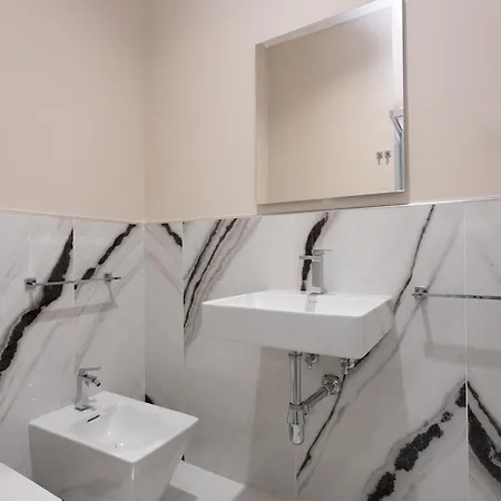 Domus Clelia Antica Luxury *