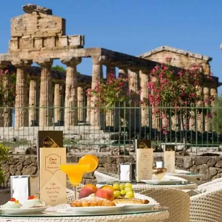 Domus Clelia 3*